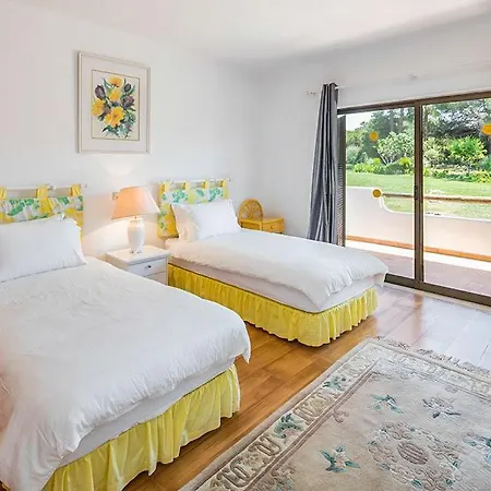 Emerald Escape Villa *