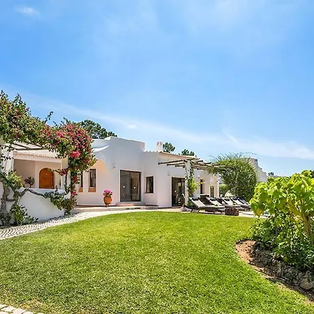 Emerald Escape Villa *