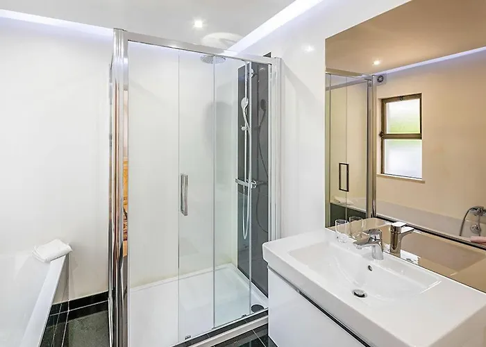 Emerald Escape Almancil