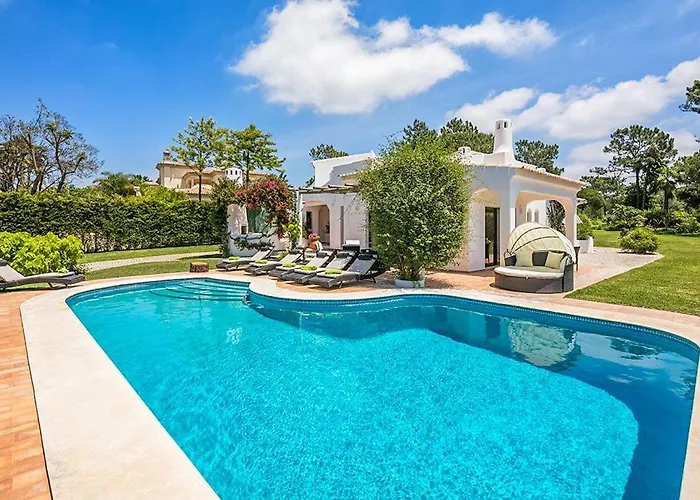 Emerald Escape Villa *