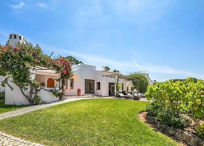 Emerald Escape Villa *